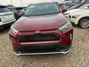 Toyota RAV4 XLE AWD 2020 Red