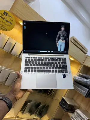 New Laptop HP EliteBook 840 G9 16GB Intel Core i5 SSD 256GB
