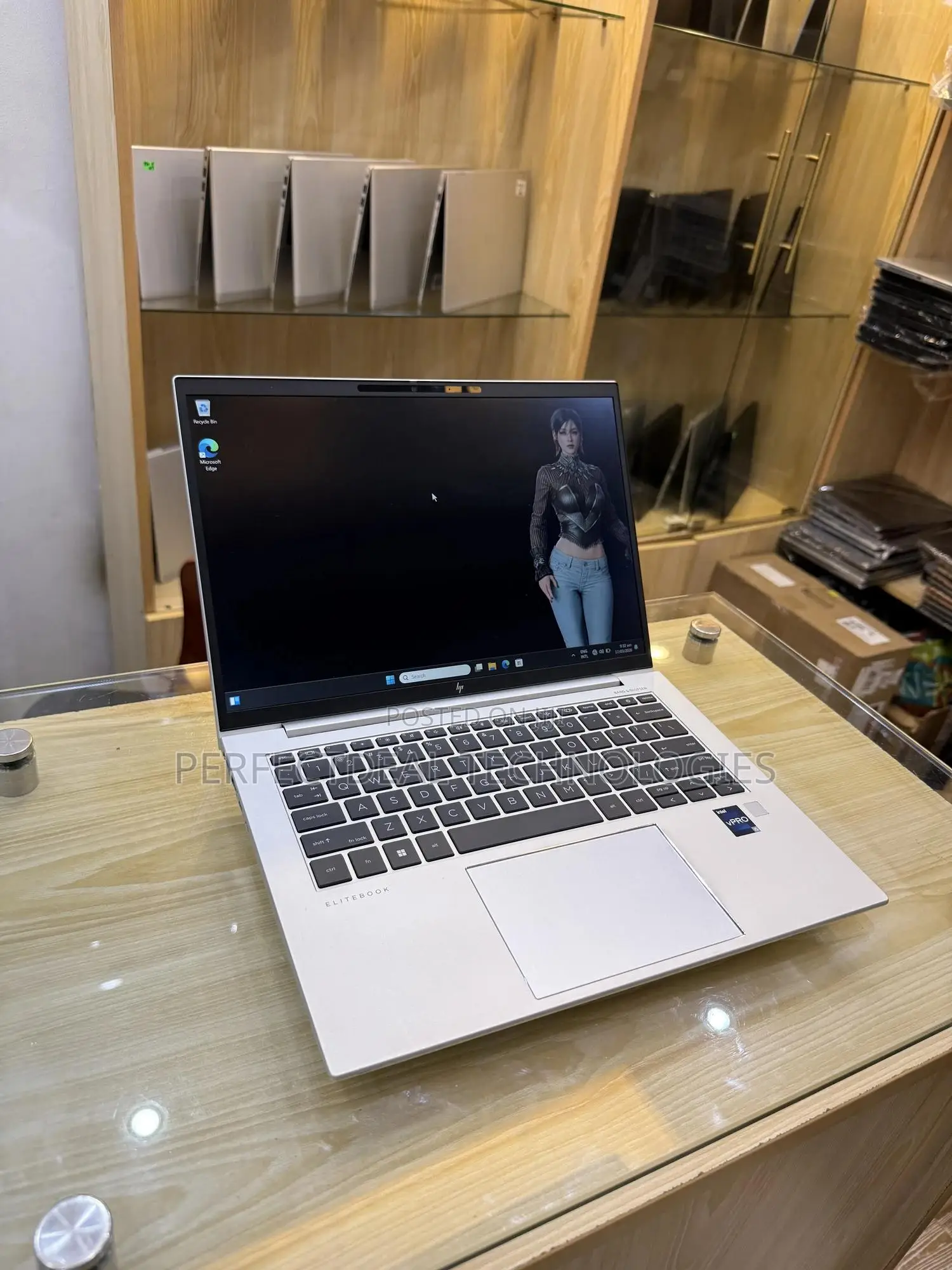 New Laptop HP EliteBook 840 G9 16GB Intel Core i5 SSD 256GB