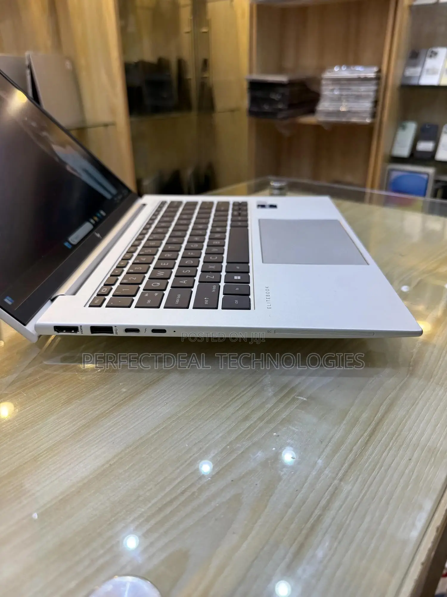 New Laptop HP EliteBook 840 G9 16GB Intel Core i5 SSD 256GB