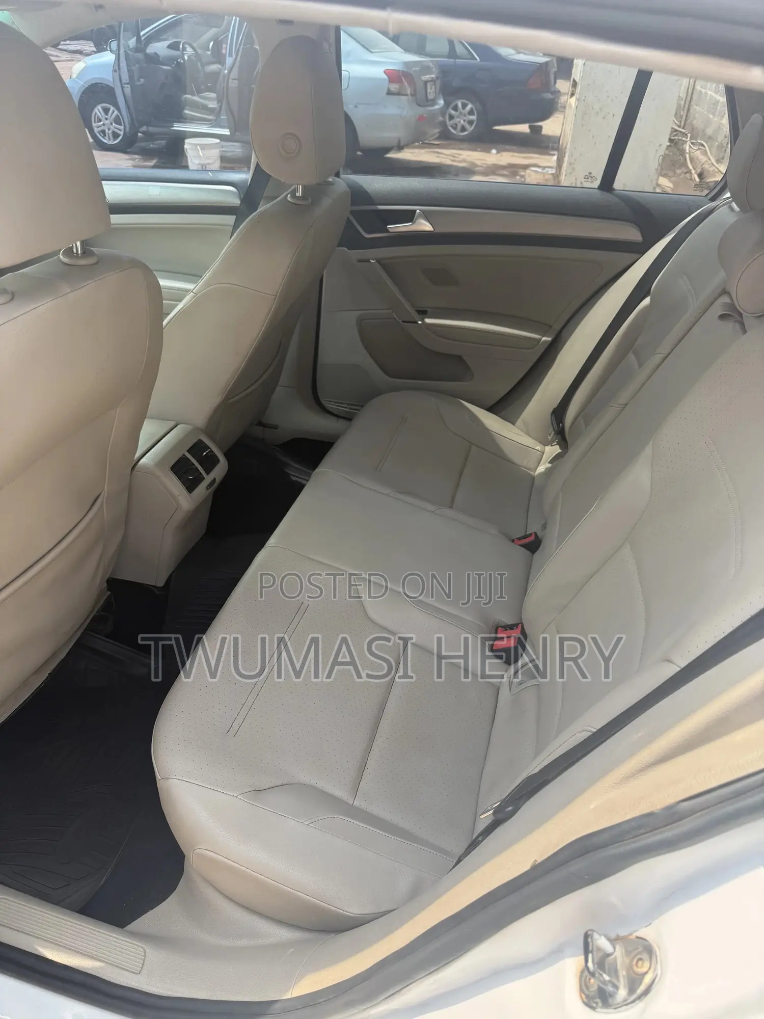 Volkswagen Golf TSI SE 4-Door FWD 2016 White
