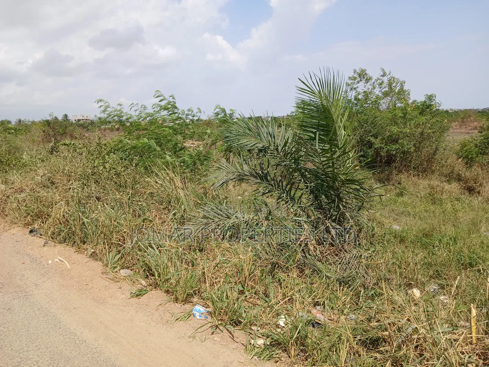 Plots on the Main Road for Sale at the Ashalaja