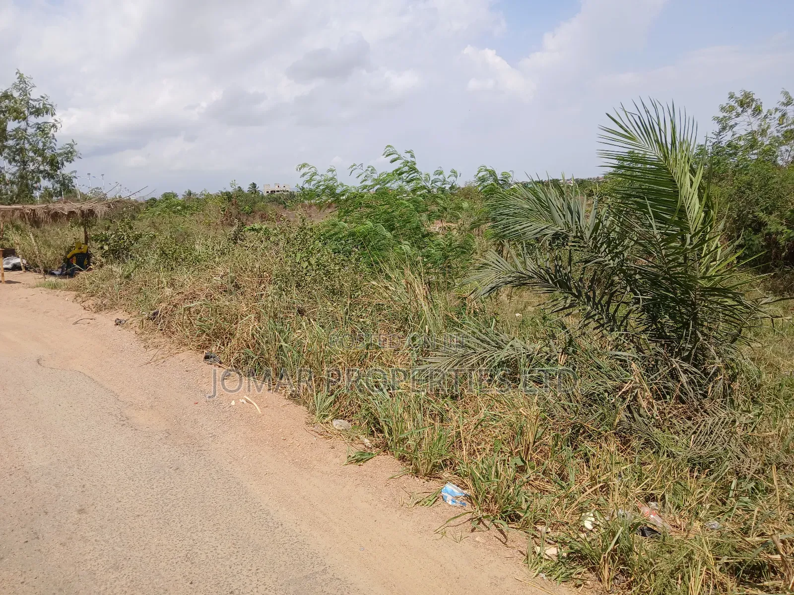 Plots on the Main Road for Sale at the Ashalaja