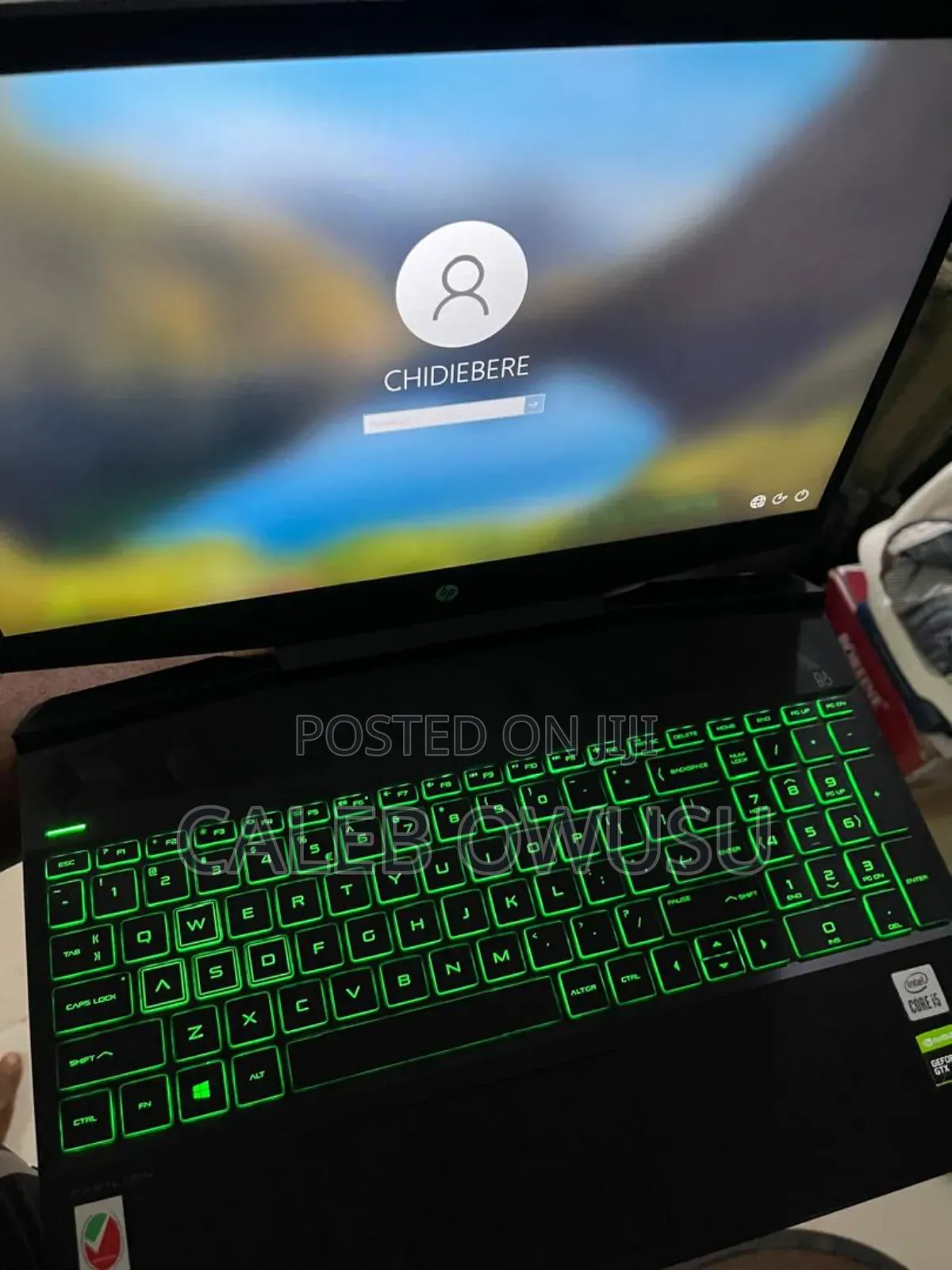 Laptop HP 15 8GB Intel Core i5 HDD+SSD 128GB