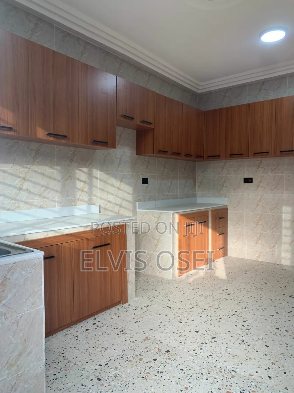 2bdrm Apartment in Asofa Ofankor for rent