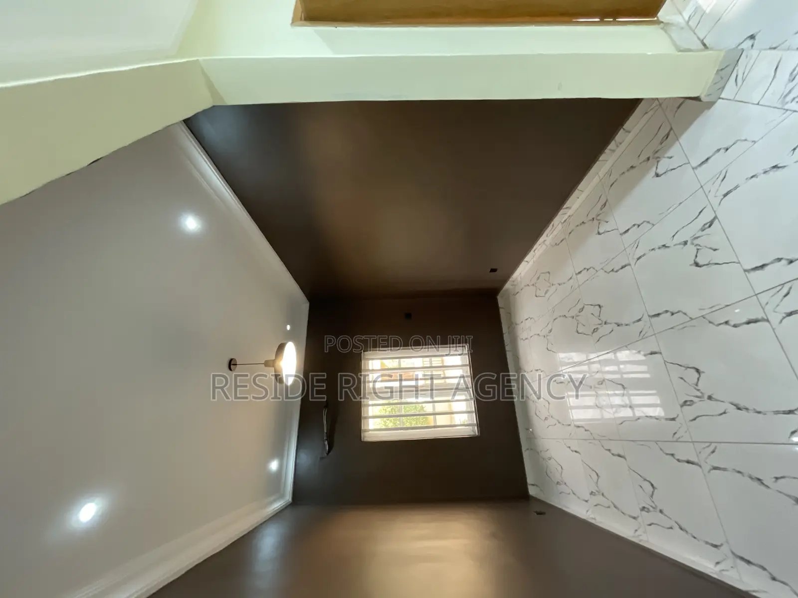 3bdrm House in Dome for sale