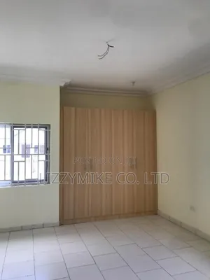 3bdrm House in Lm Estate, Building, Awutu Senya East Municipal for sale