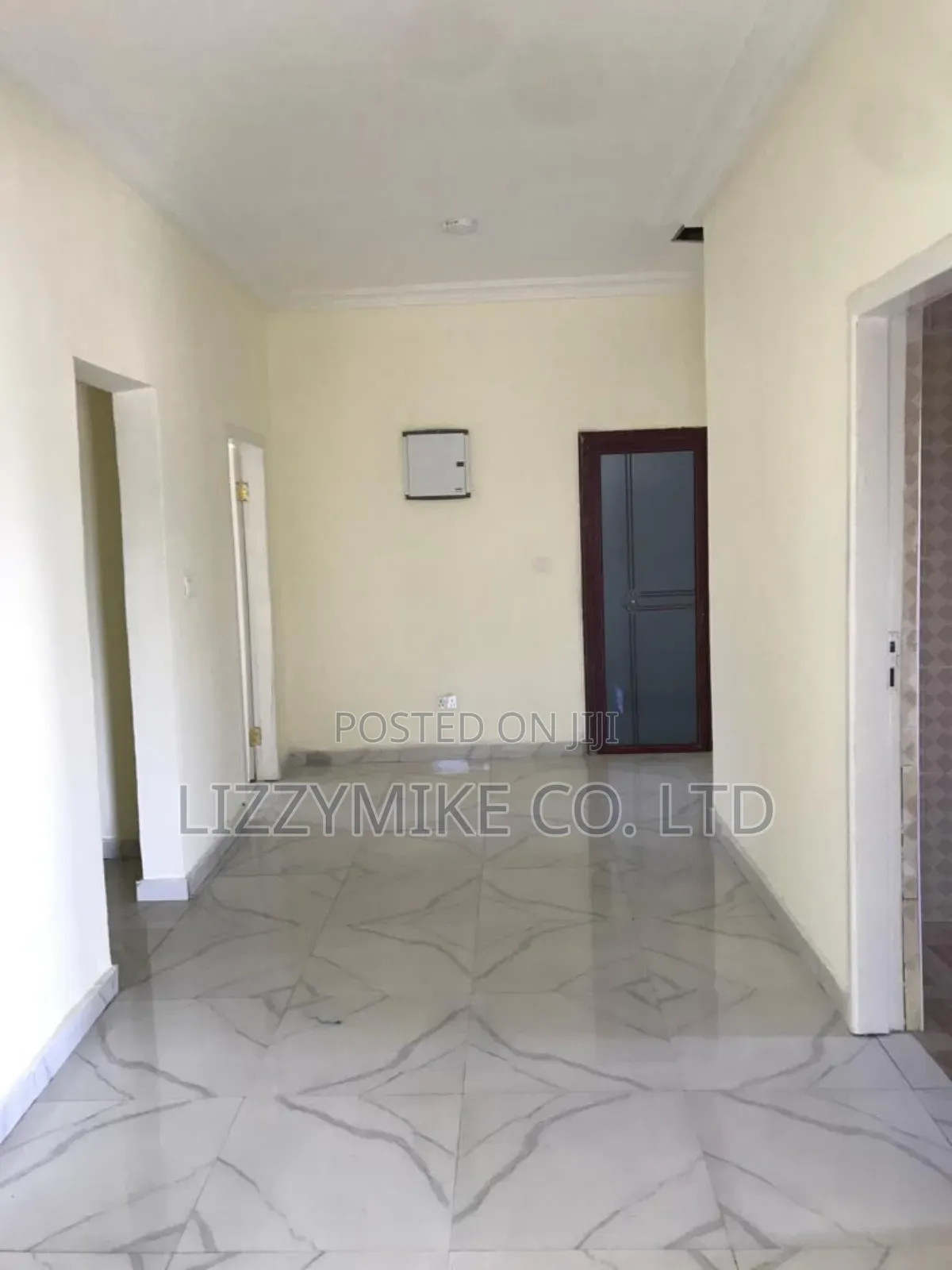 3bdrm House in Lm Estate, Building, Awutu Senya East Municipal for sale