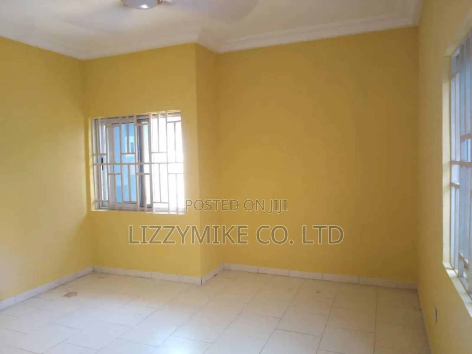 3bdrm House in Lm Estate, Building, Awutu Senya East Municipal for sale