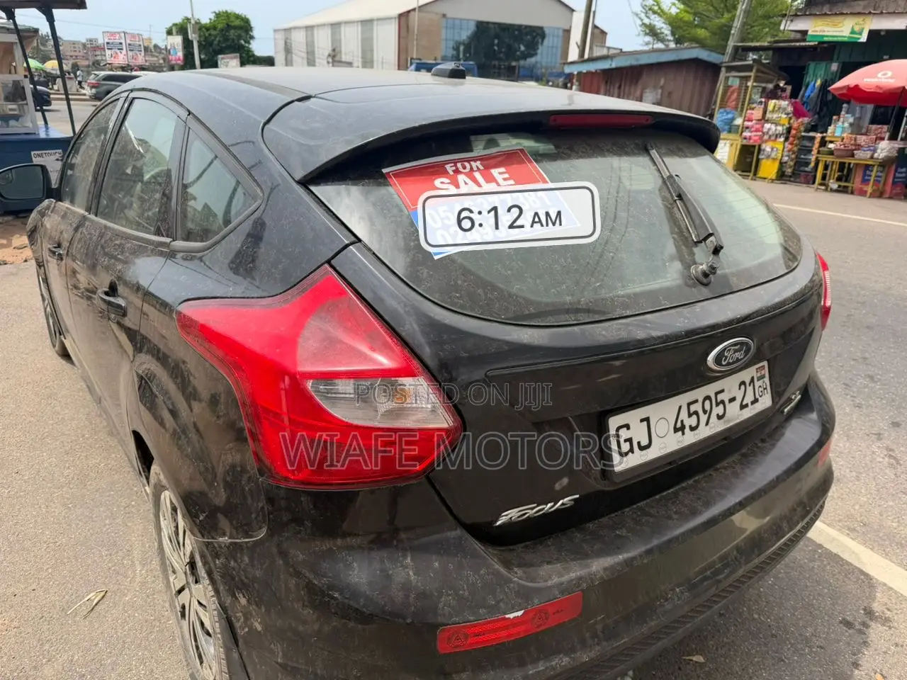 Ford Focus SE 4dr Hatchback (2.0L 4cyl 5M) 2014 Black