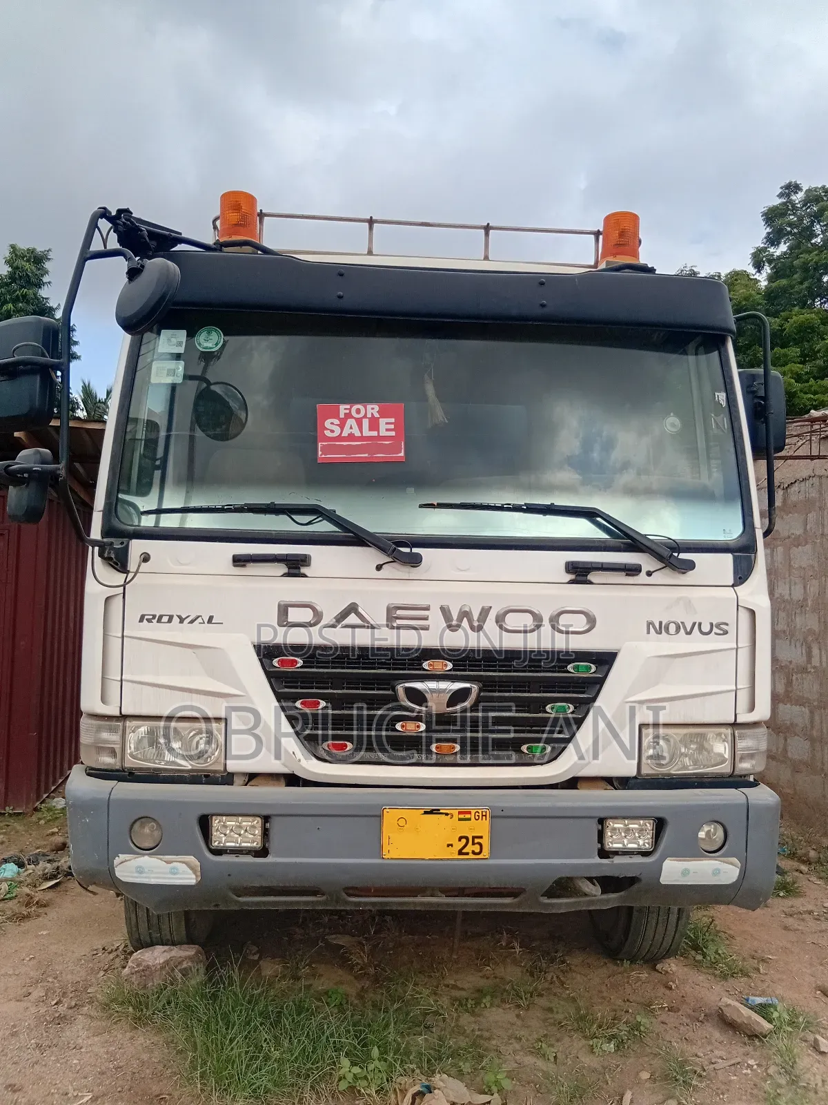 Daewoo Royal Novus