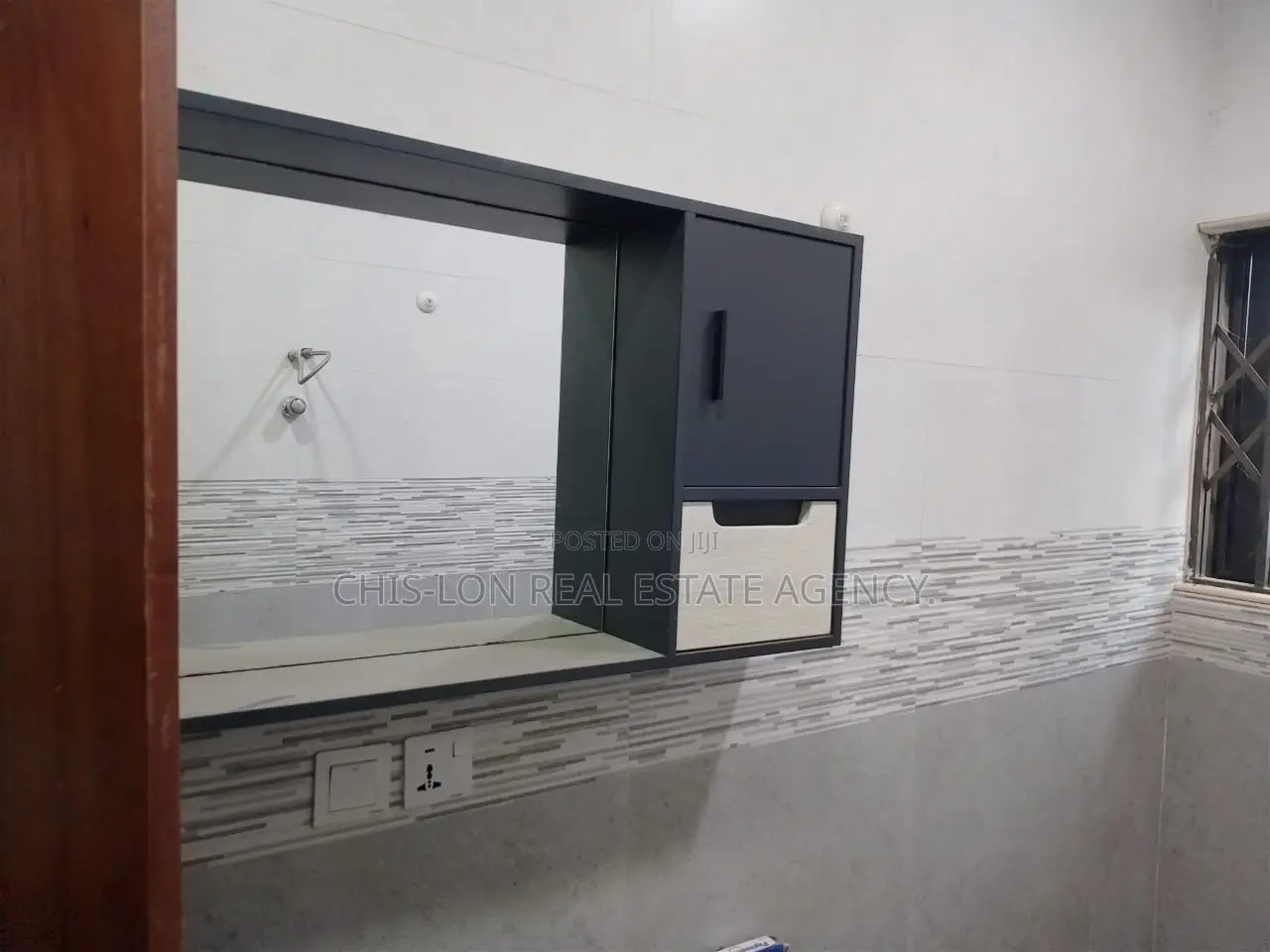 5bdrm House in Chis-Lon Broker, Millenium City for rent