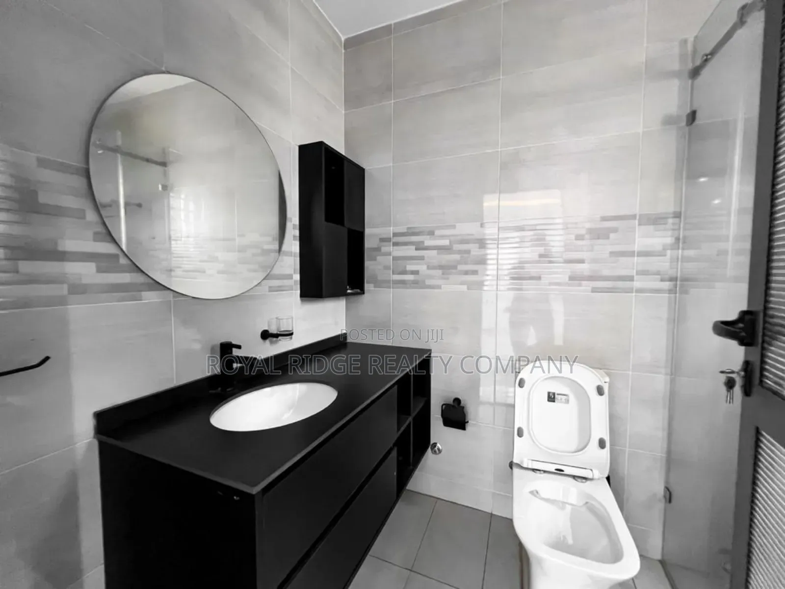 3bdrm Duplex in Adenta, Accra Metropolitan for rent