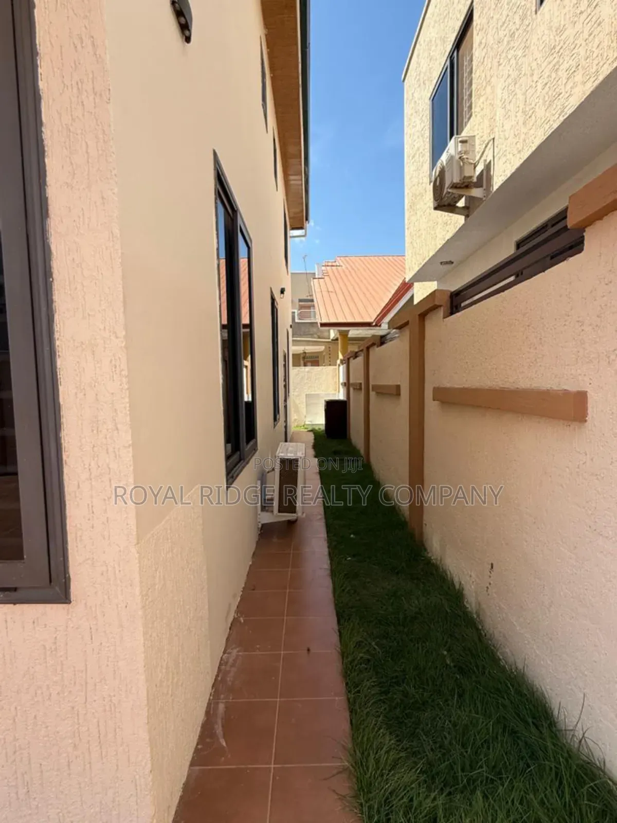 3bdrm Duplex in Adenta, Accra Metropolitan for rent