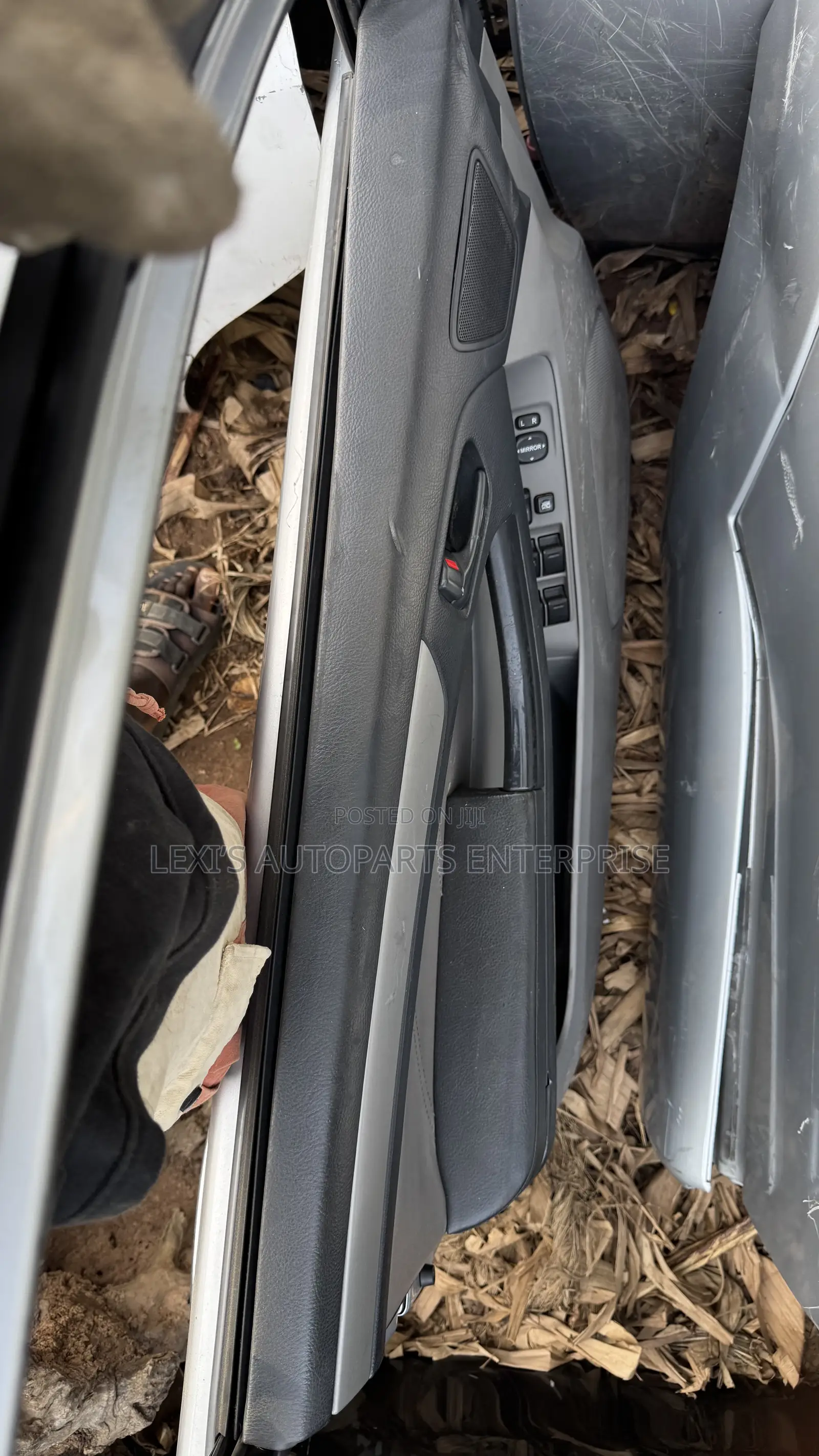 Toyota 4runners 2005,2006,2007,2008,2009 Doors Available