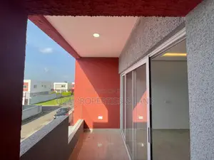 4bdrm House in Community 25 for rent