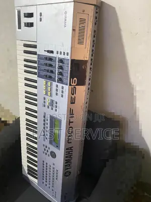 Yamaha Motif S6 (Usa)
