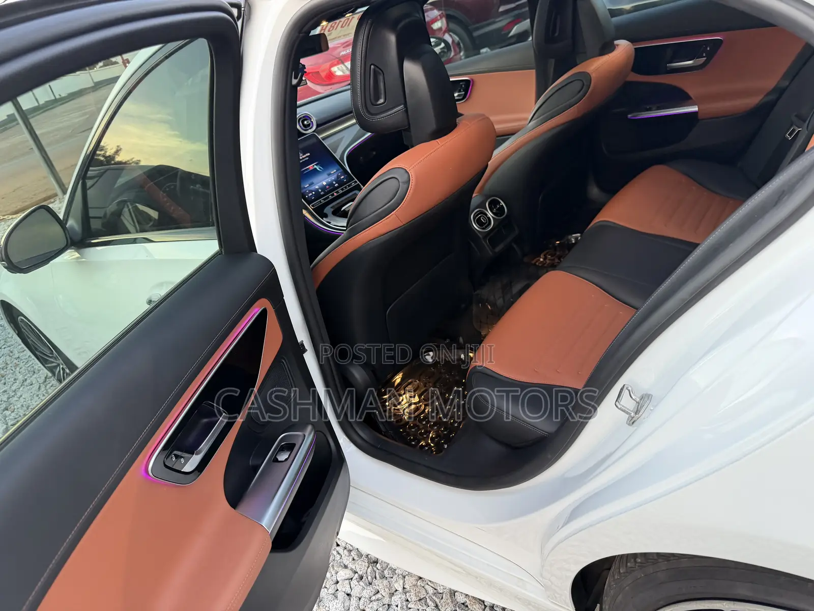 Mercedes-Benz C300 2022 White