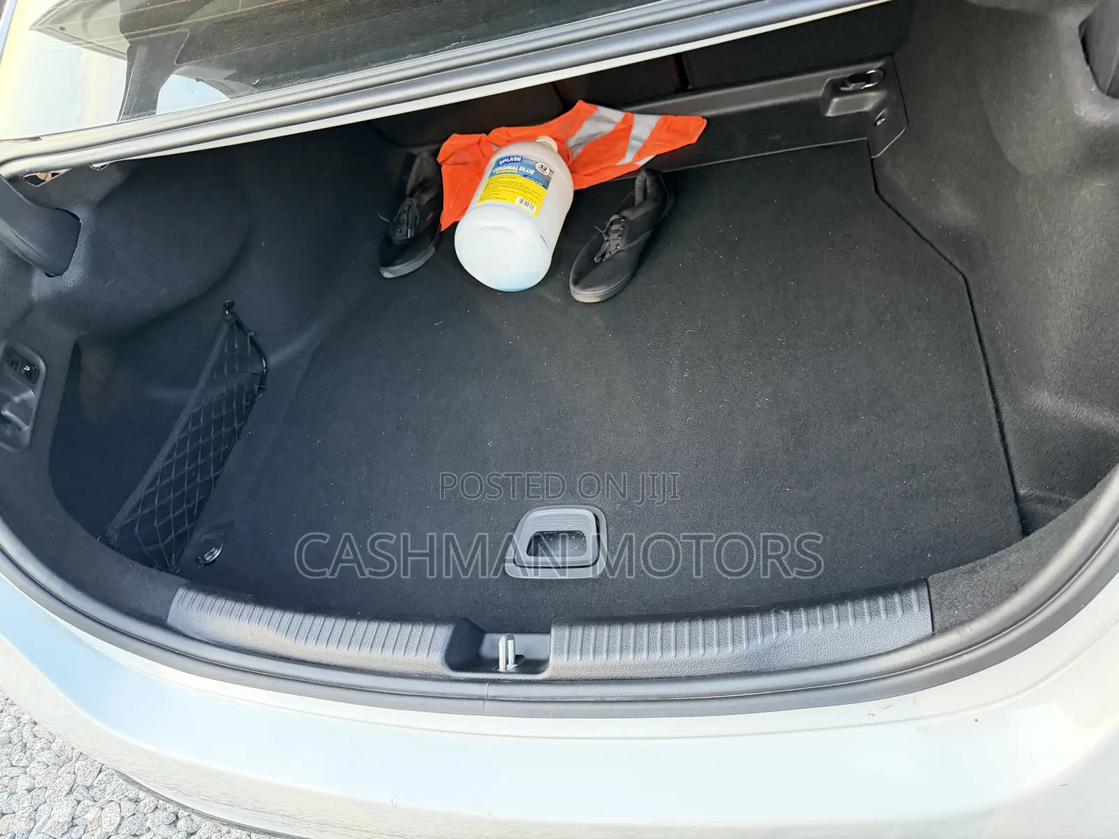 Mercedes-Benz C300 2022 White