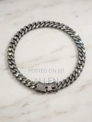 Exclusive Black Ice Cuban Link Chain – Heavy VVS Shine