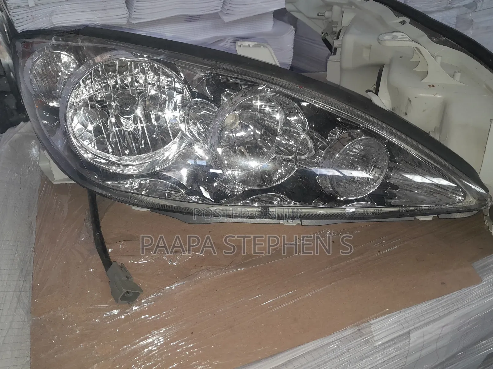 Headlight Toyota Camry 2005