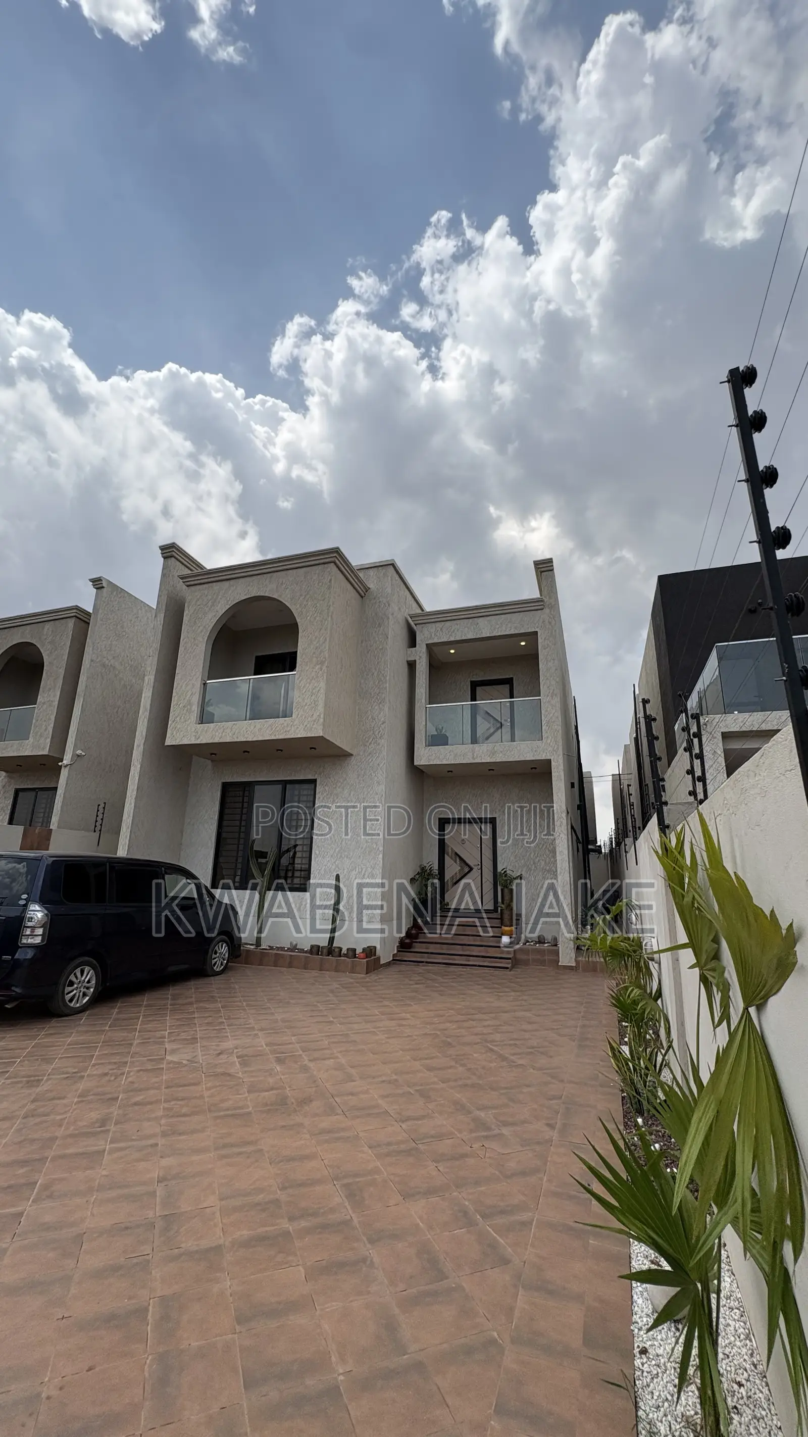 Short Stay Air BNB Apartment (4 Bedroom)