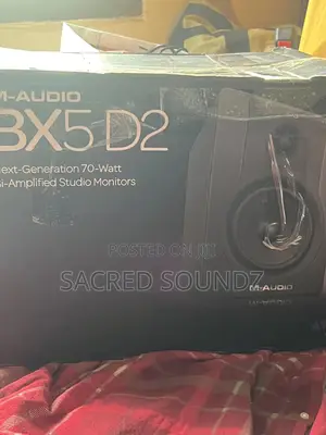M-Audio Bx5-D2 Studio Monitors