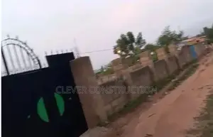 Fenced and Gated Plot of Land for Sale at Dobro