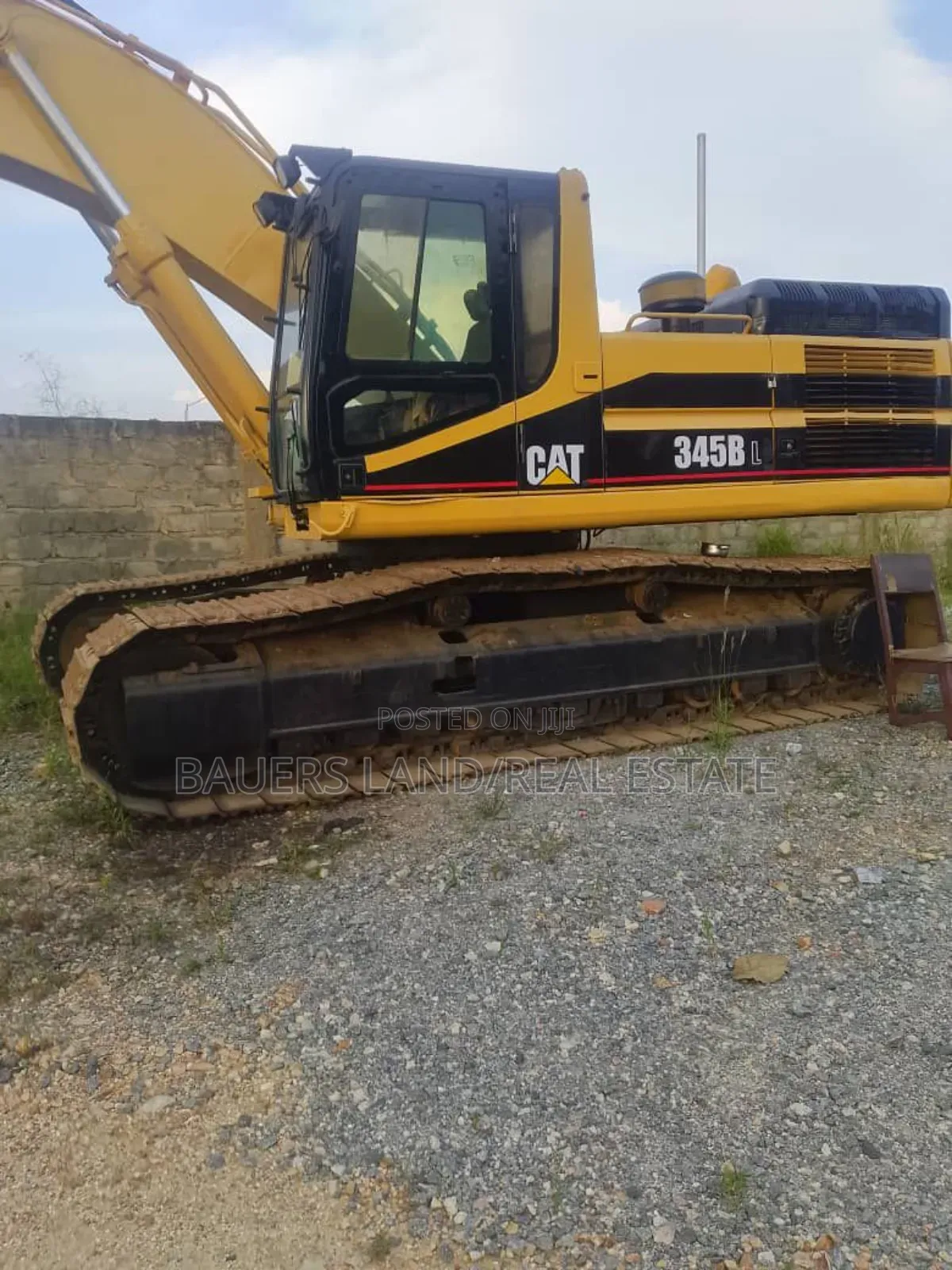 Caterpillar 345b L Crawler Excavator.