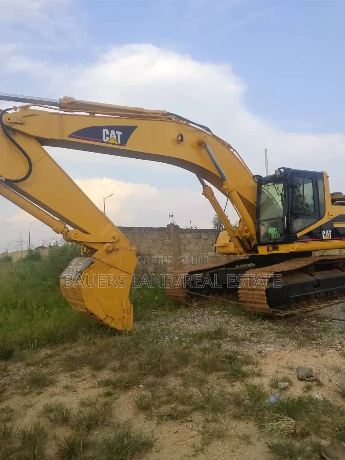 Caterpillar 345b L Crawler Excavator.
