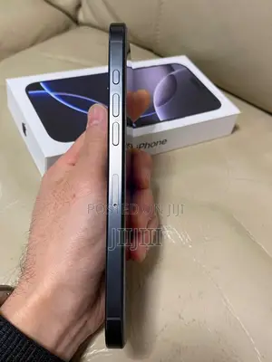 Apple iPhone 16 Pro Max 512 GB Black