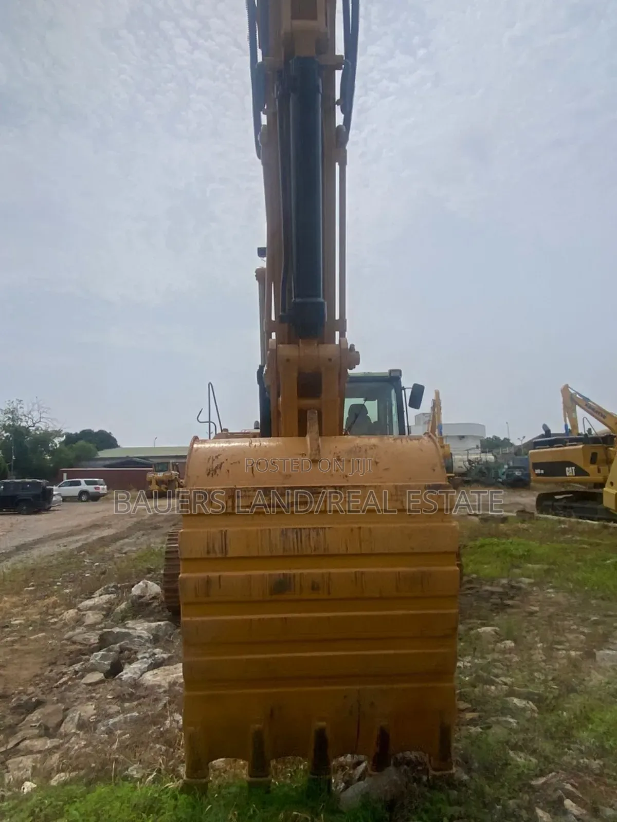 Caterpillar 330c L Crawler Excavator.