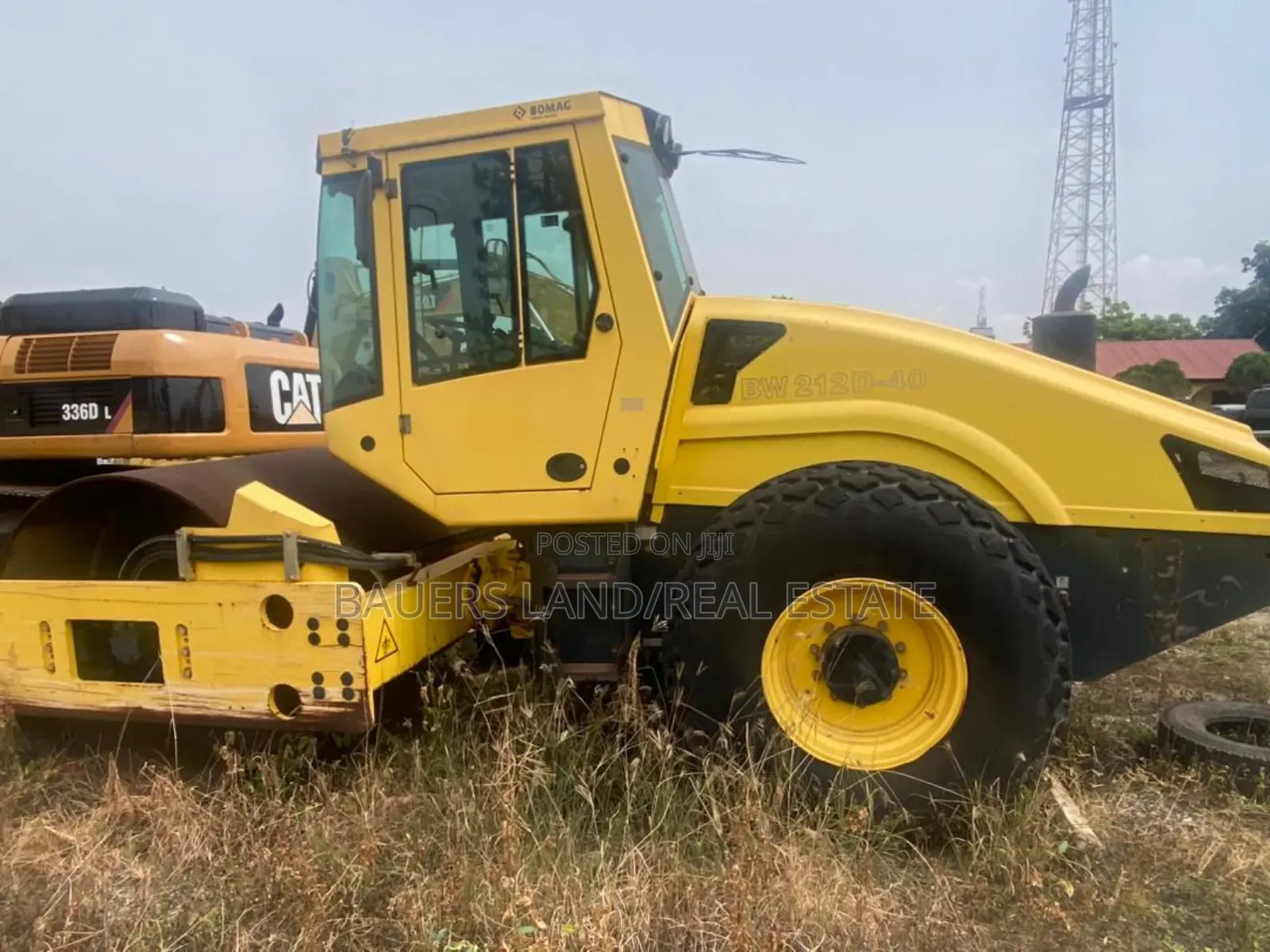 Bomag Bw211-D40 Single Drum Compactor.