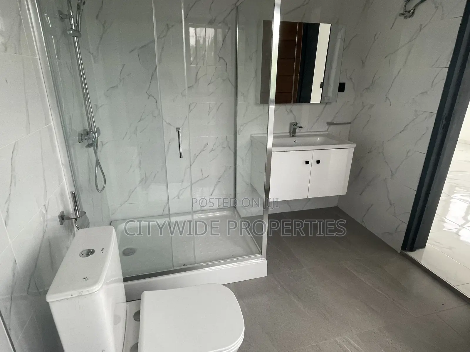 3bdrm House in West Legon, Presby Church Area for sale