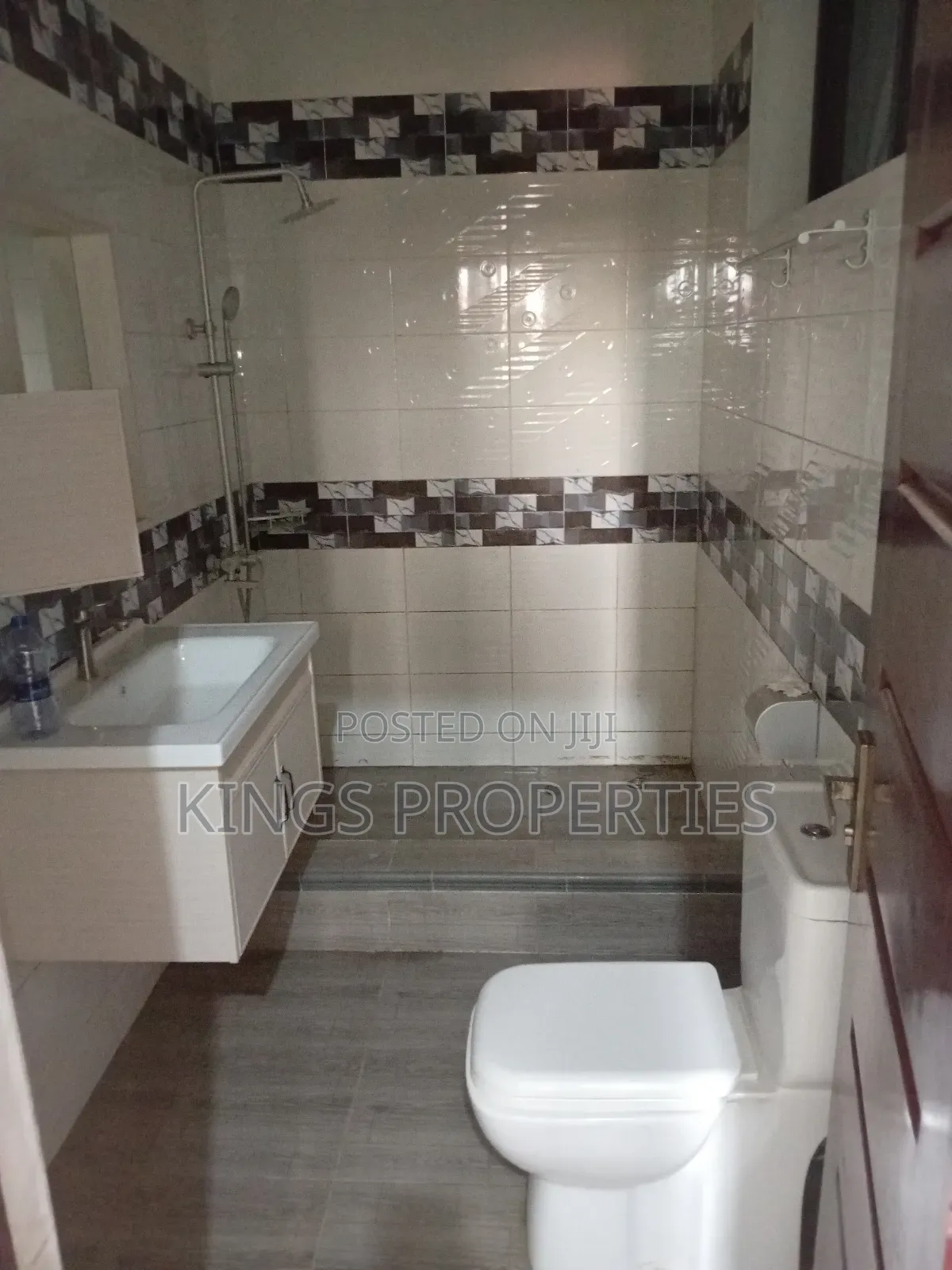 1bdrm Apartment in Classicpropertiesgh, Tetegu for rent