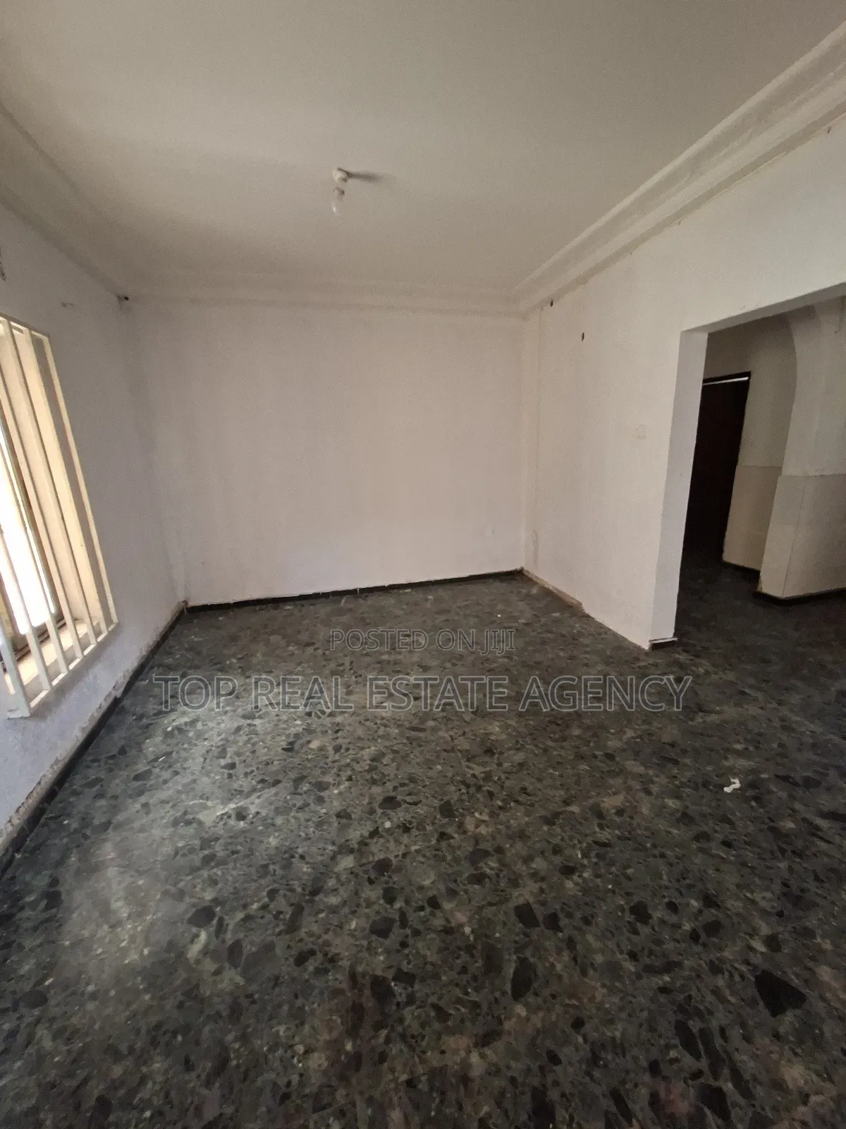 5bdrm Duplex in West Legon ,,, Medifem Area for rent