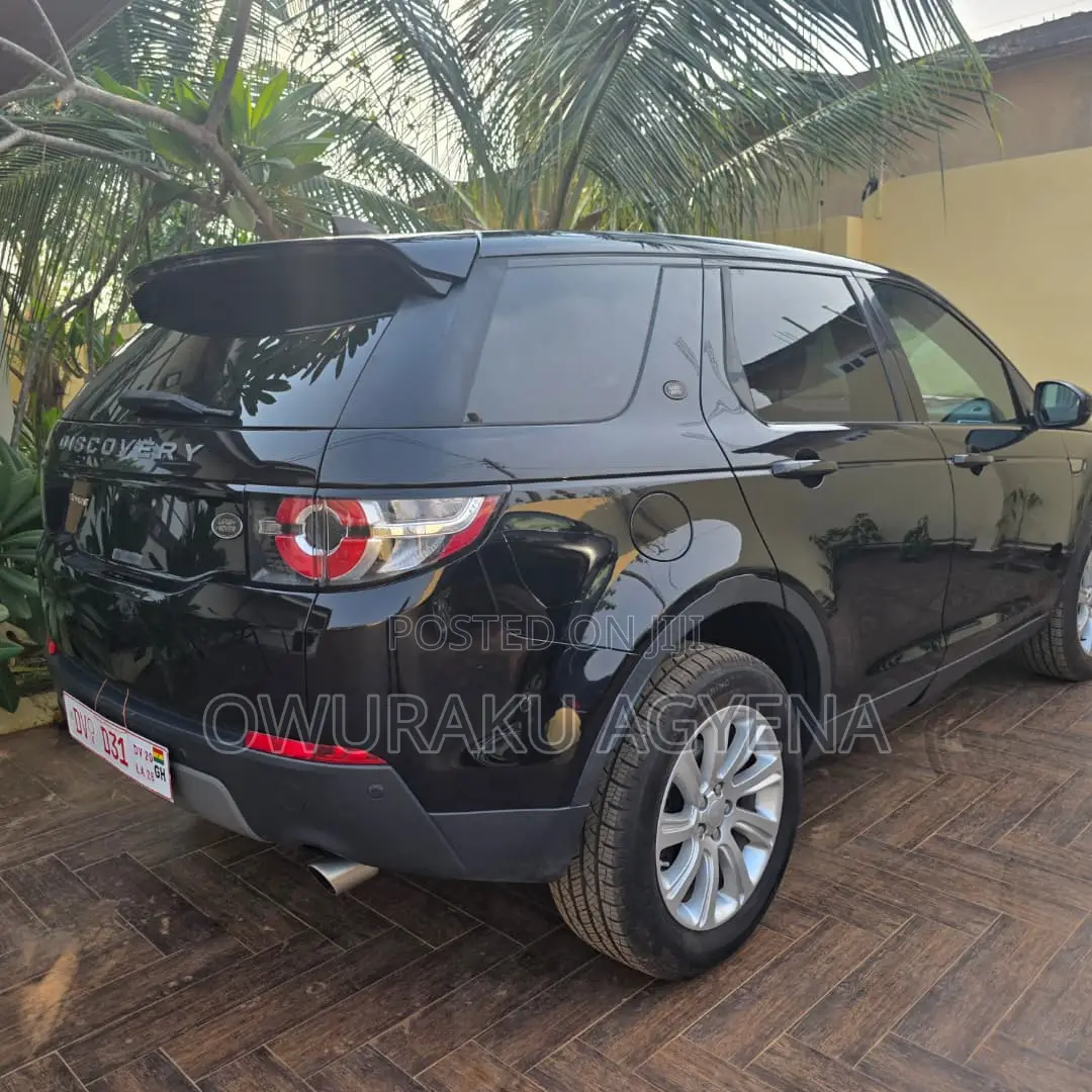 Land Rover Discovery Sport 2019 Black