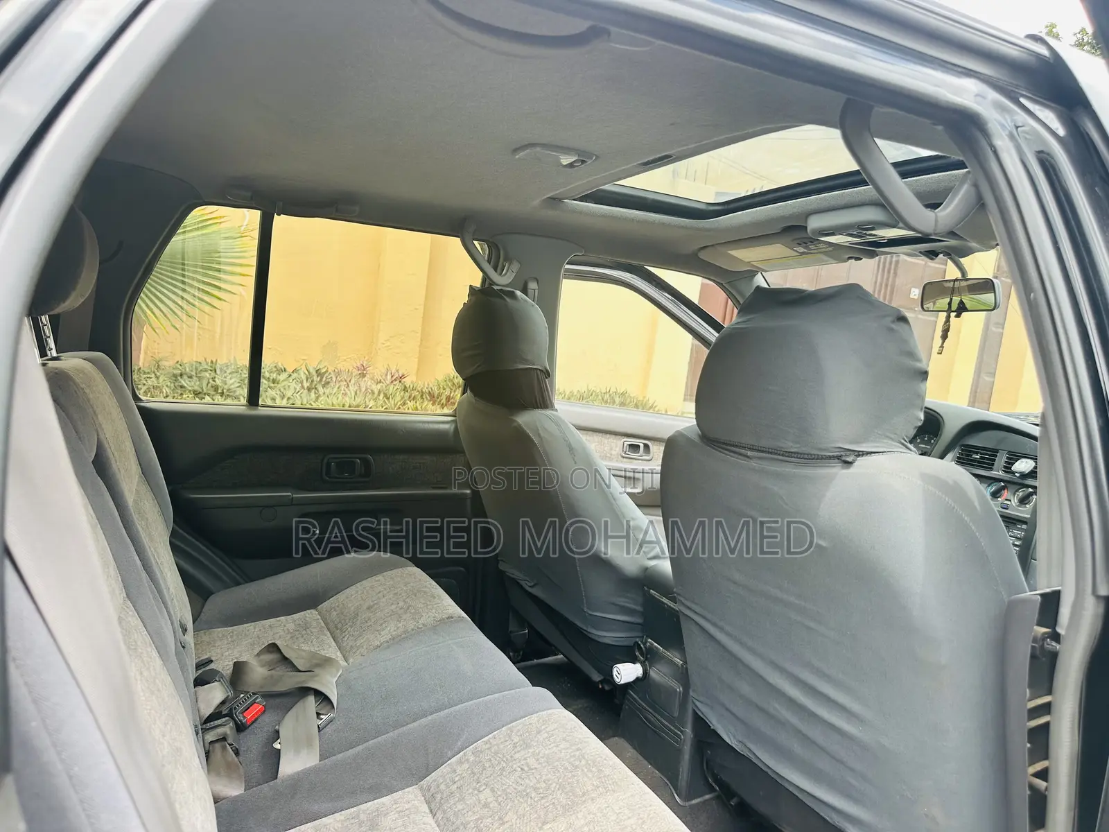 Nissan Pathfinder Automatic 2000 Black