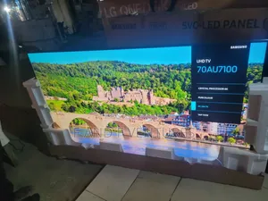 Samsung 70” Au7100 Uhd HDR Smart Tv (2021)