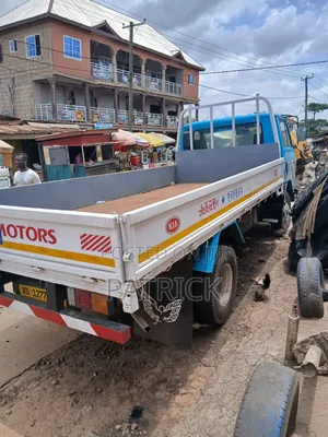 Kia Trade Registered 25