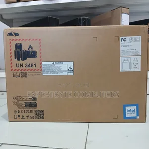 New Laptop HP Elitebook 830 G11 16GB Intel Core Ultra 7 SSD 512GB