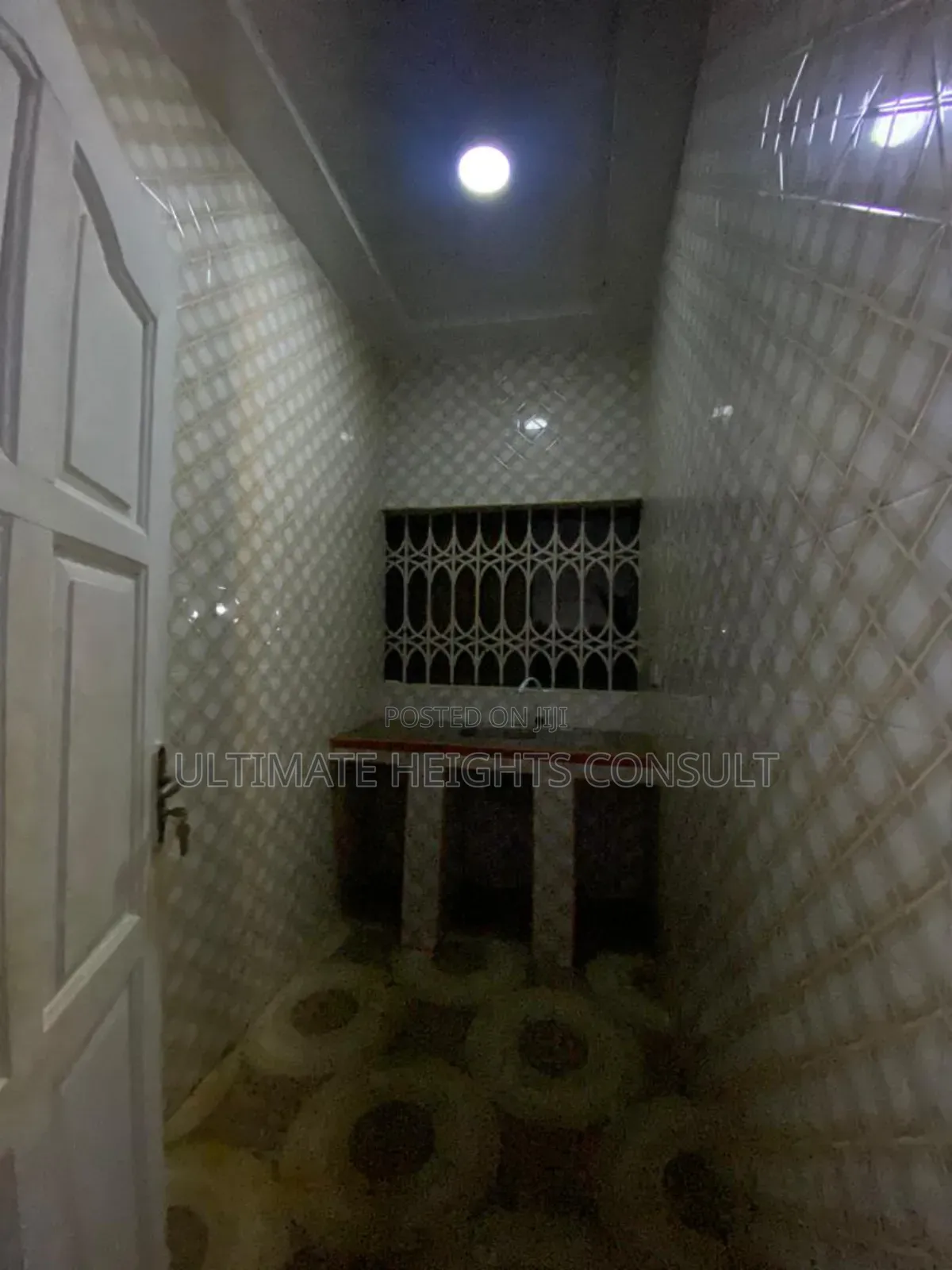 1bdrm Apartment in Lapaz Race Course, Nyanmekye for rent