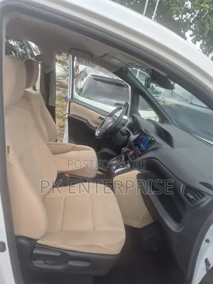 Toyota Noah 2016 White