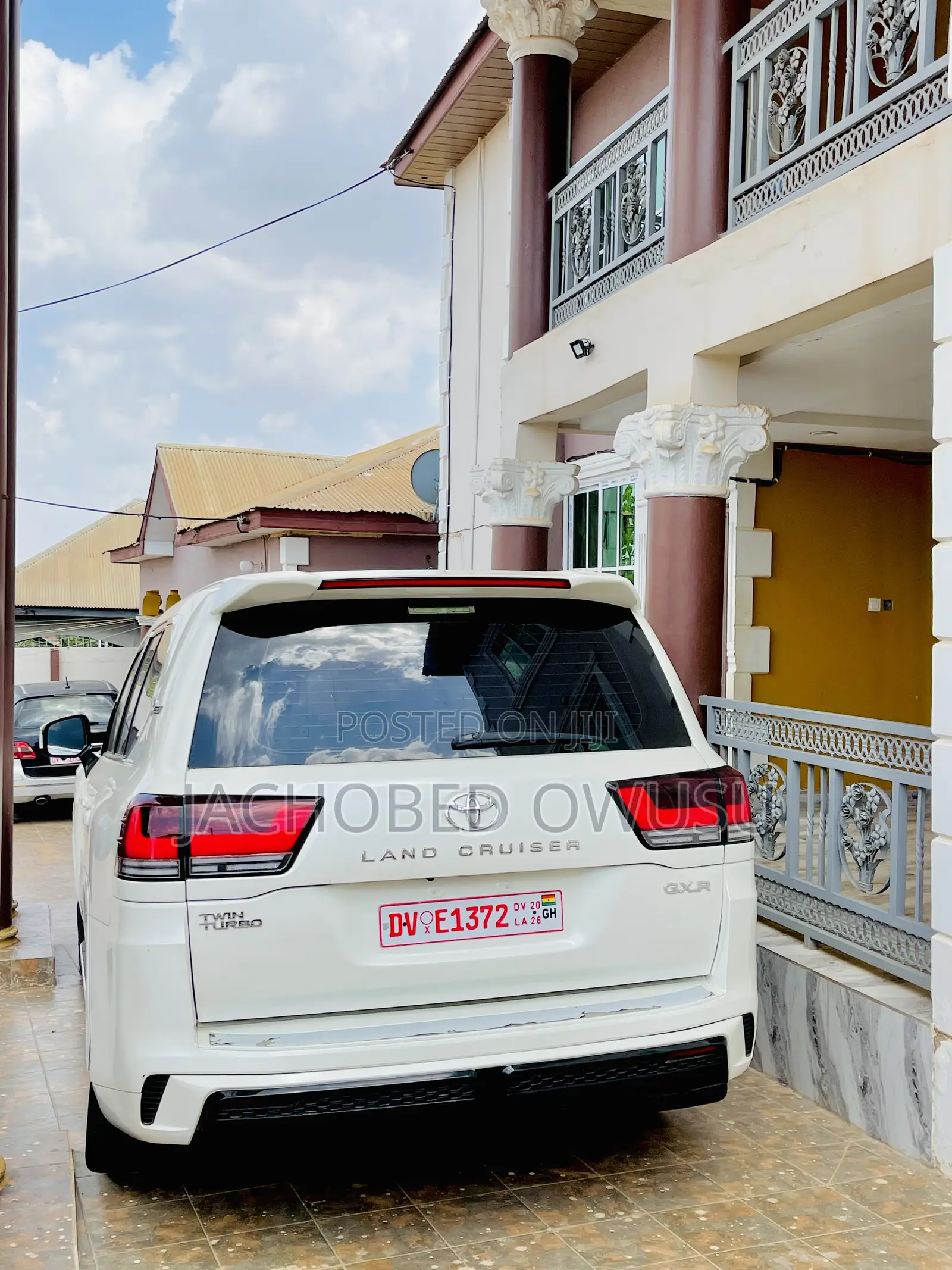 Toyota Land Cruiser 2023 White