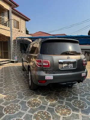 Nissan Patrol 2016 Silver