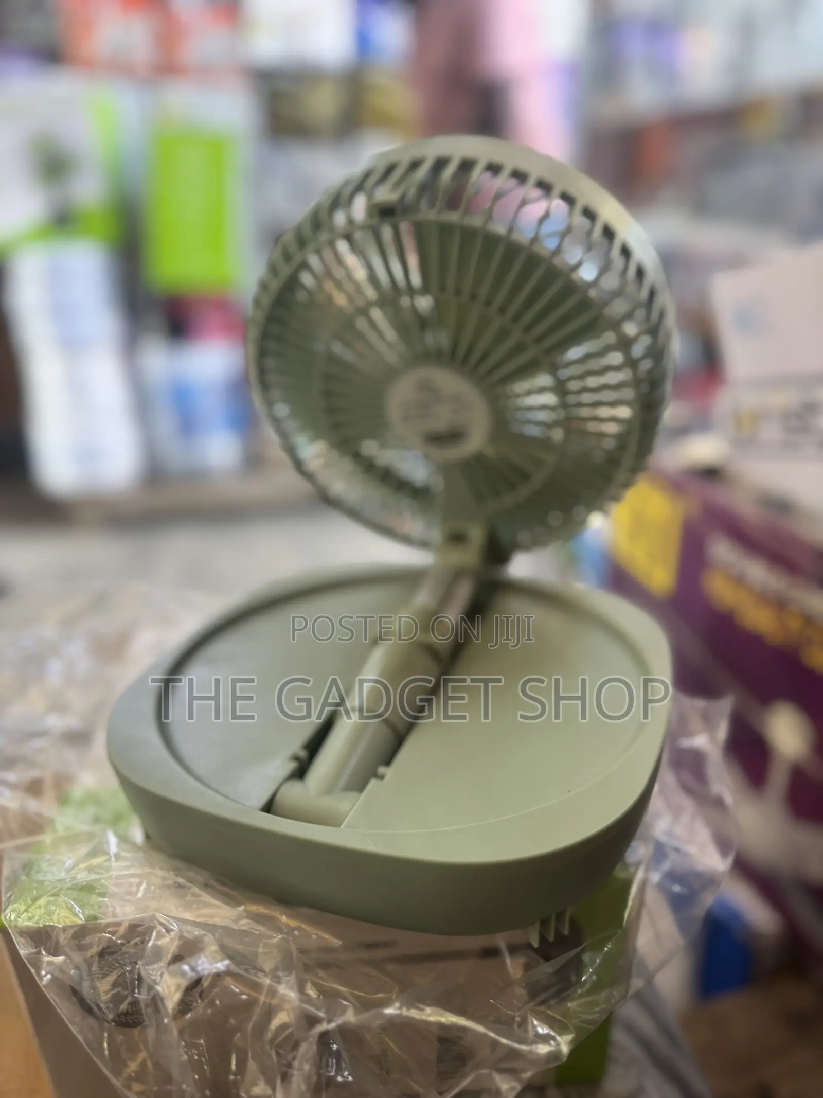 Rechargeable Foldable Fan