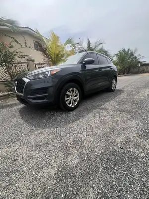 Hyundai Tucson SE 2021 Gray
