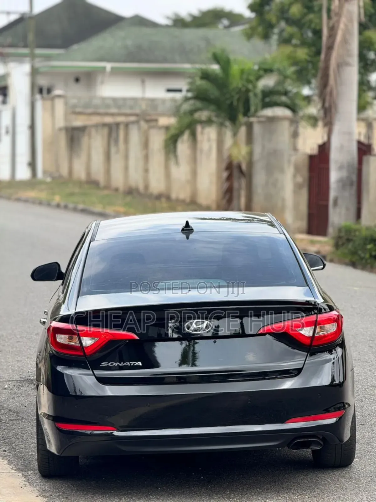 Hyundai Sonata Base Sedan FWD (2.4L 4cyl 6A) 2017 Black
