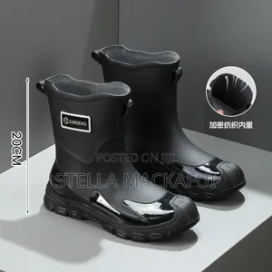 Unisex Black Boots Sizes 35-42 Only