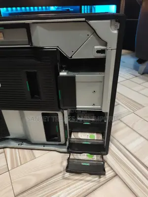 Desktop Computer HP Z840 128GB Intel Xeon HDD+SSD 4T